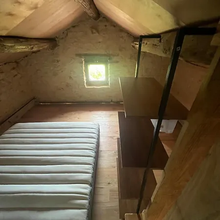Atypique Chalet Ludesse
